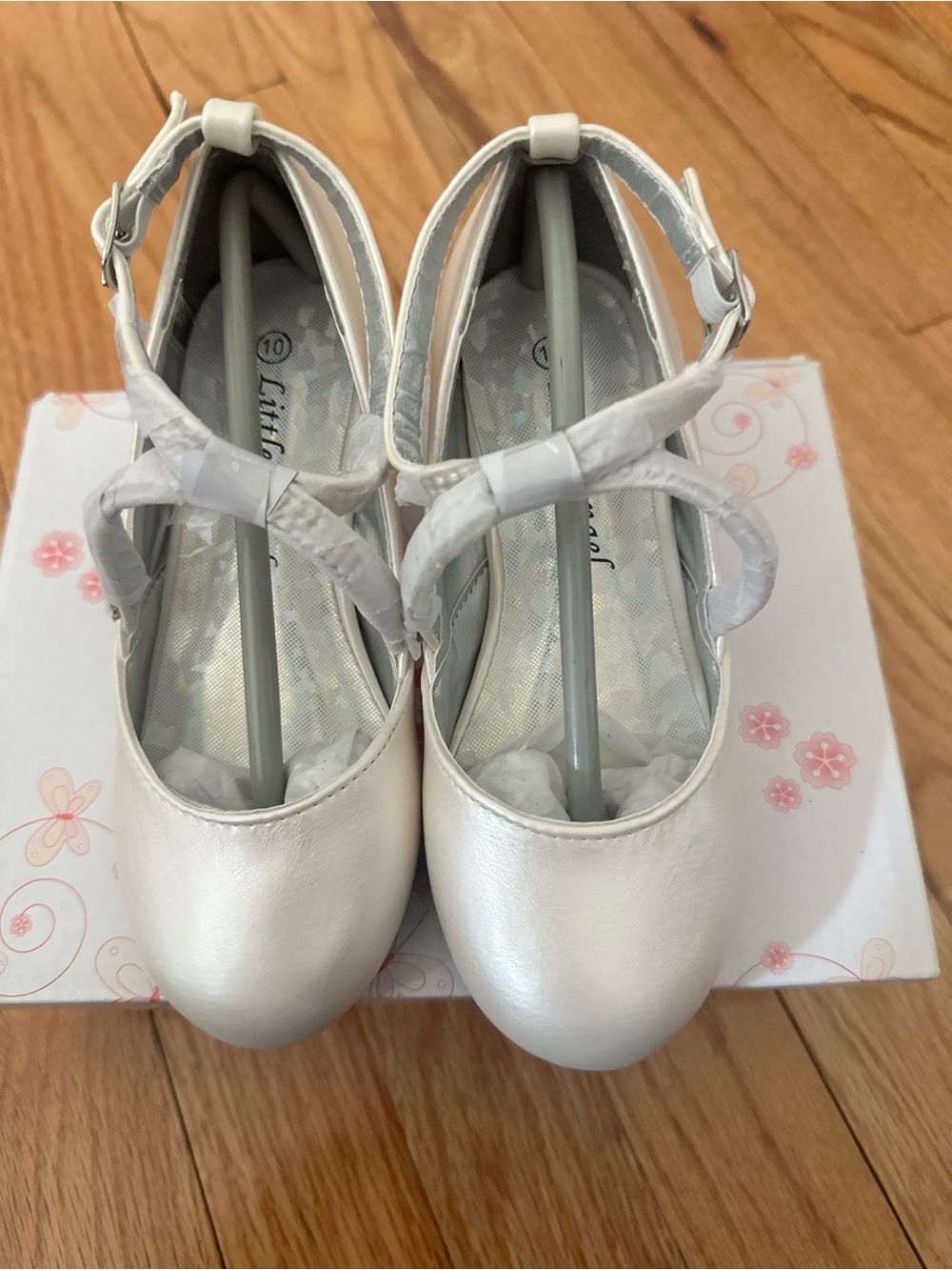 Girls White Patent Mary Jane Dress Shoes with Ankle Strap